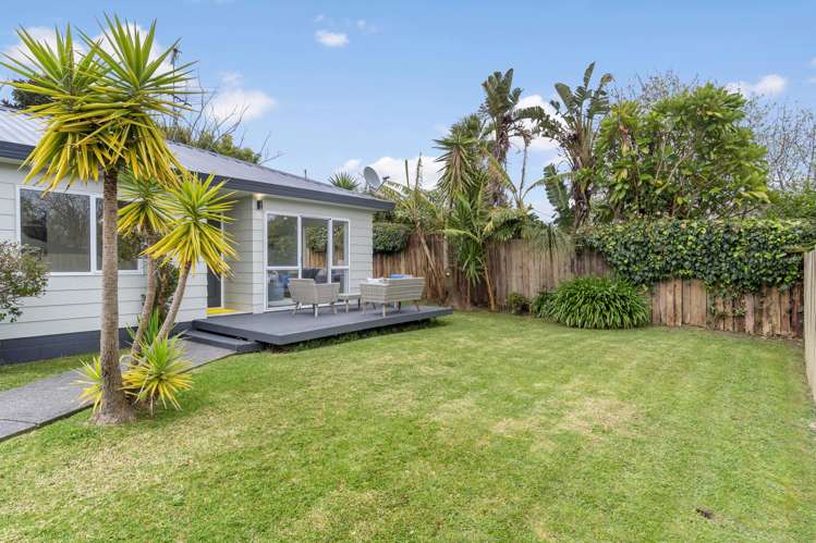 2/328 Rangatira Road Beach Haven_2