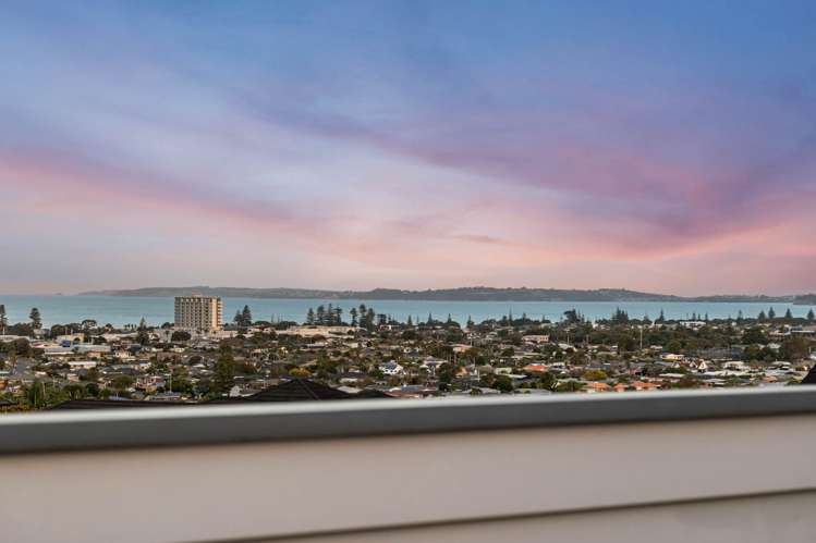 9 Dorchester Place Orewa_7