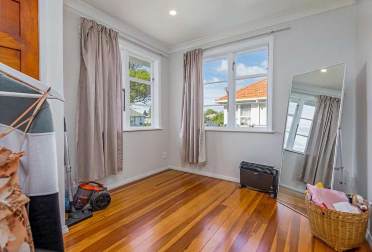 32 Tweed Street Roslyn_11