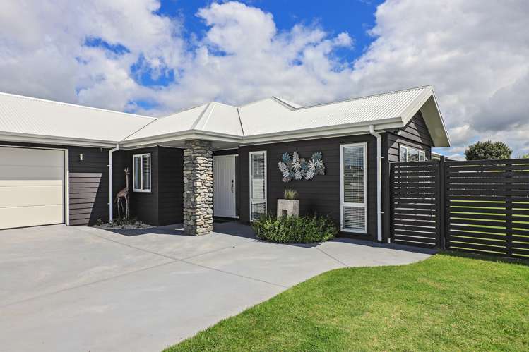 6 Begley Place Frimley_17