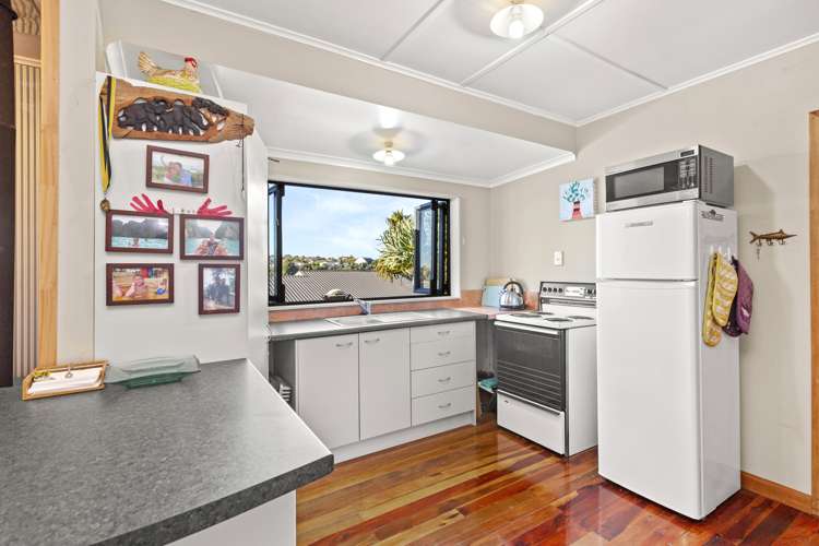 4 Opotoru Road Raglan_10