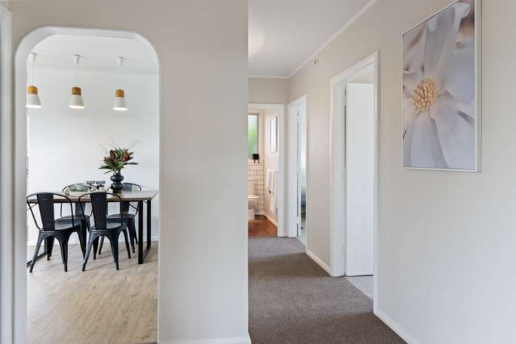 108 Rifle Range Road Dinsdale_12