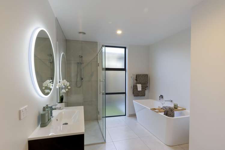 31 Magnum Drive Cromwell_28