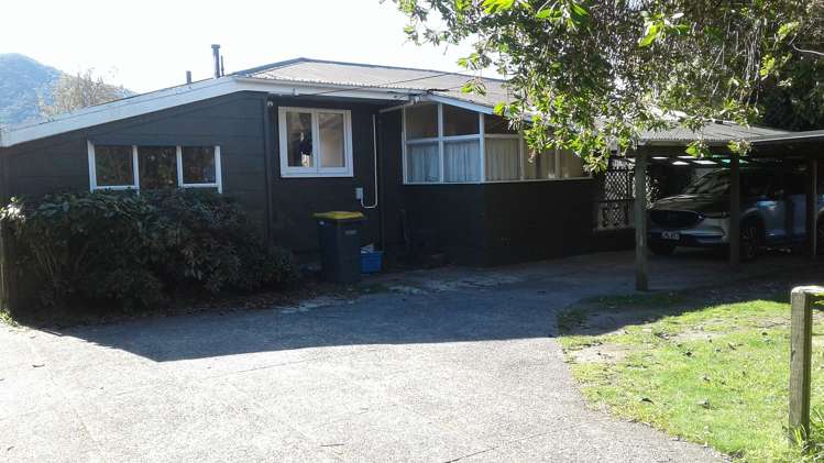 351 Sunset Road_0