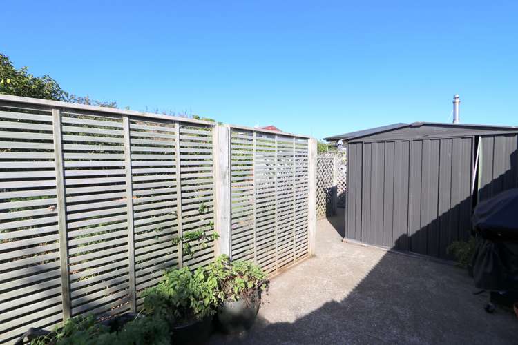 82 Lowe Street Avenal_33