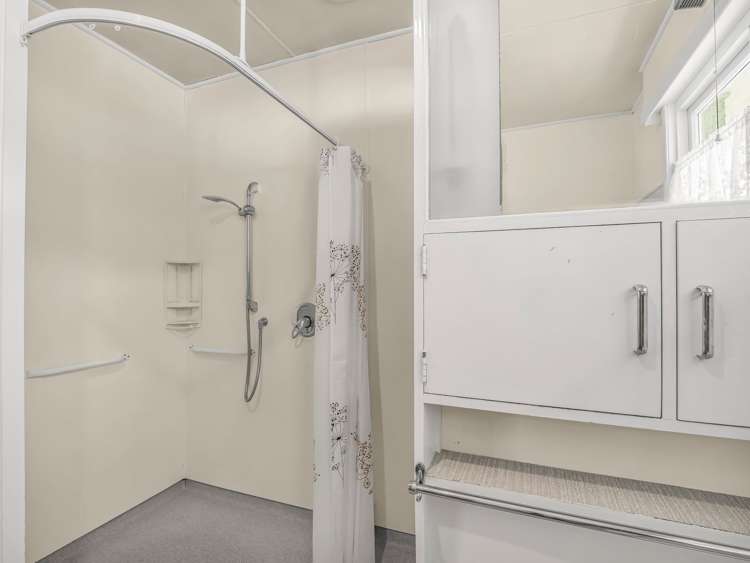 4 Glandwr Crescent Whanganui East_14