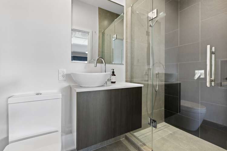 15 Bracken Street New Plymouth Central_13