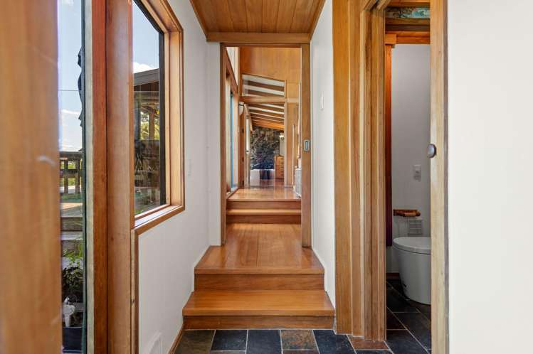 1033 River Road Queenwood_12