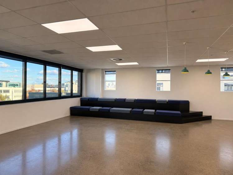 235 Broadway Newmarket_2