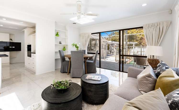 203 Chelsea View Drive Chatswood_2