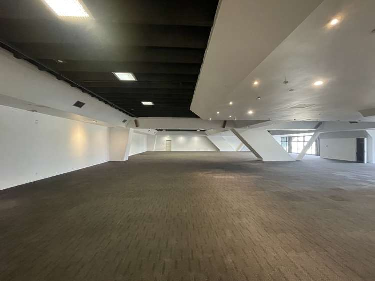 233 Green Lane West Epsom_3