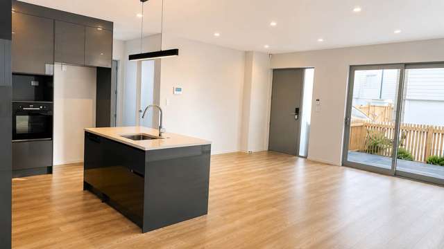 37B Sorrel Crescent Bucklands Beach_1