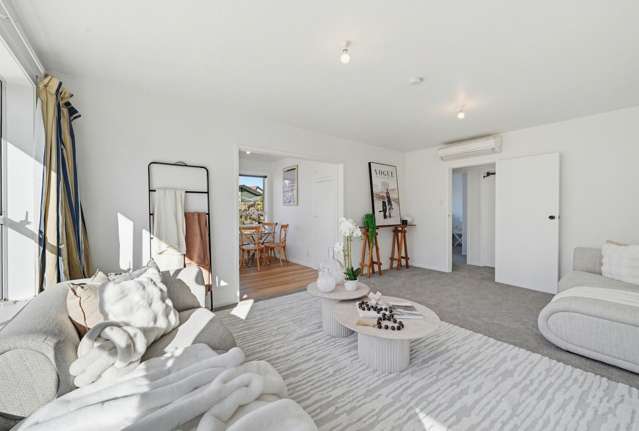 2/6 Valerie Place Redwood_3