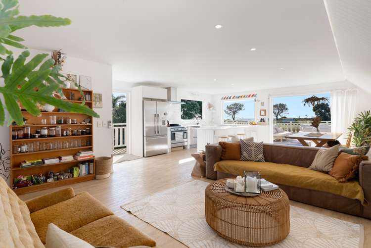 470 Papamoa Beach Road Papamoa_2