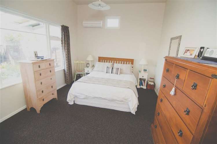 147 England Street Linwood_7