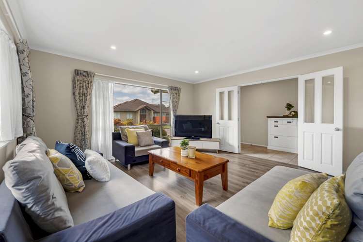 21 Speyside Crescent Flat Bush_6