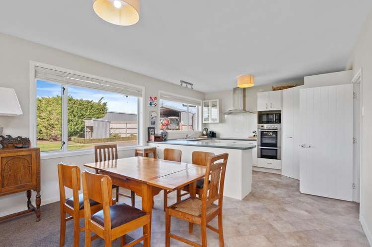 127 Cryers Road Southbridge_7