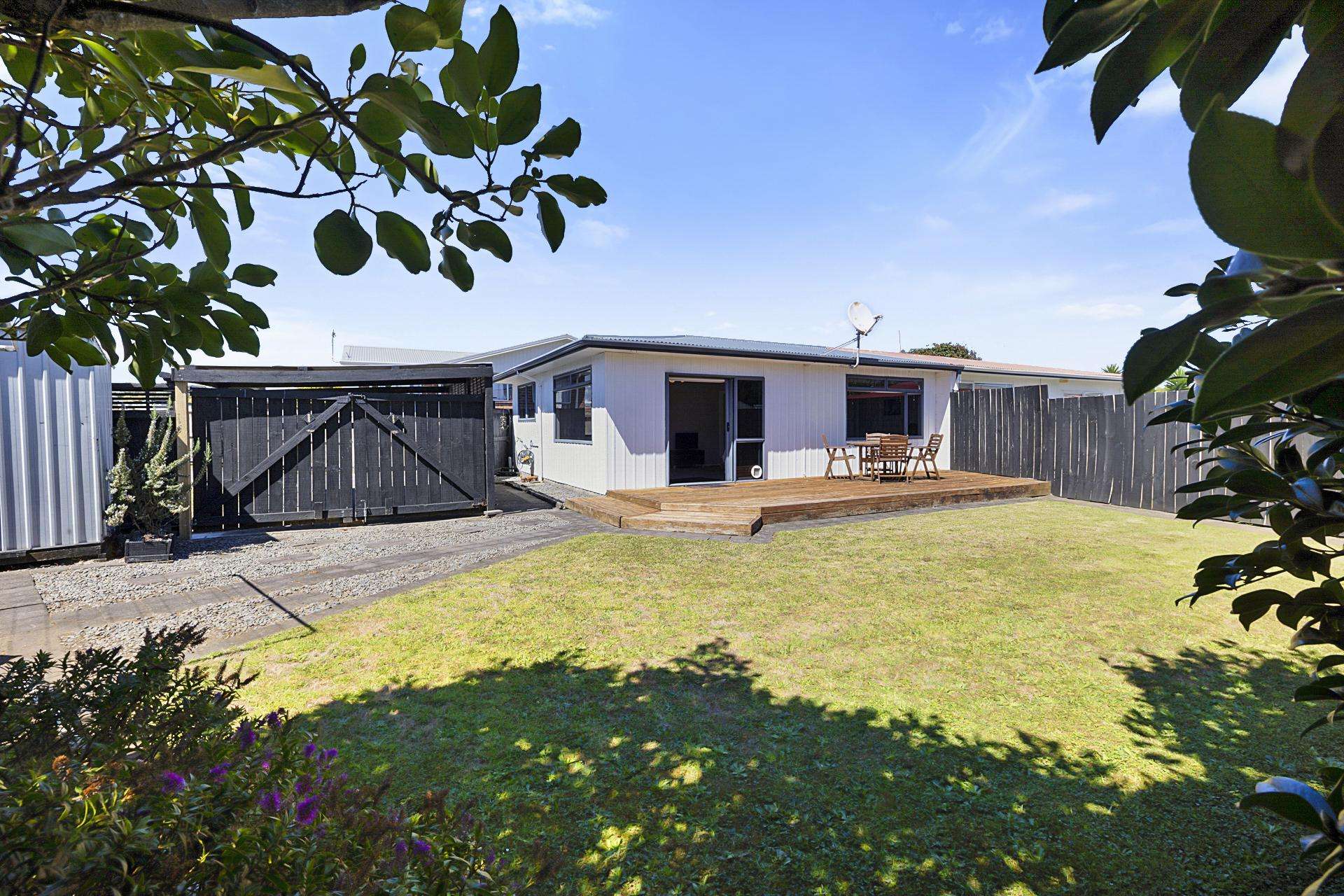 15a Naumai Place Spotswood_0