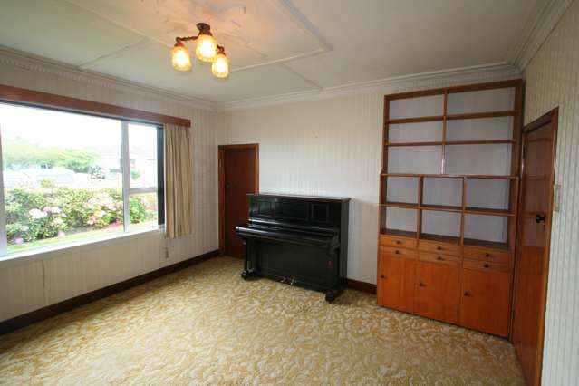 242 Pomona Street Strathern_4