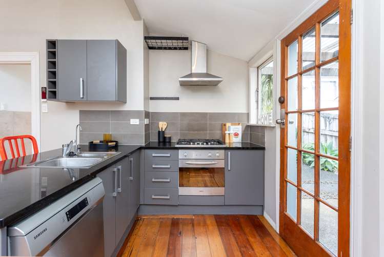 37 Sackville Street Grey Lynn_12