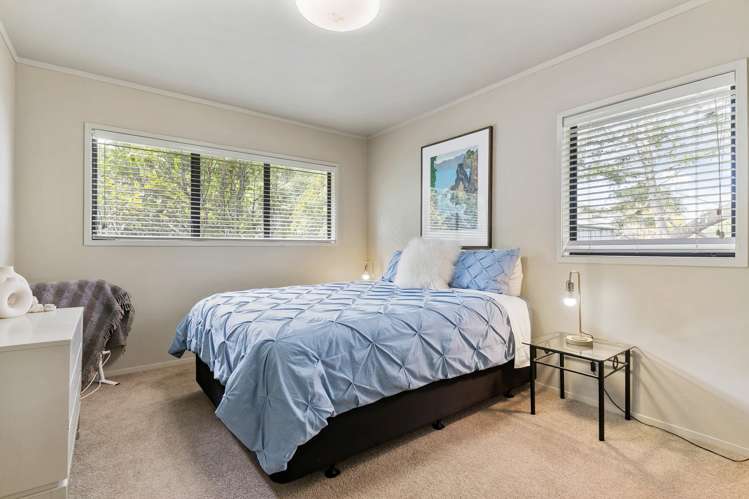 8 Kallaroo Place Botany Downs_25