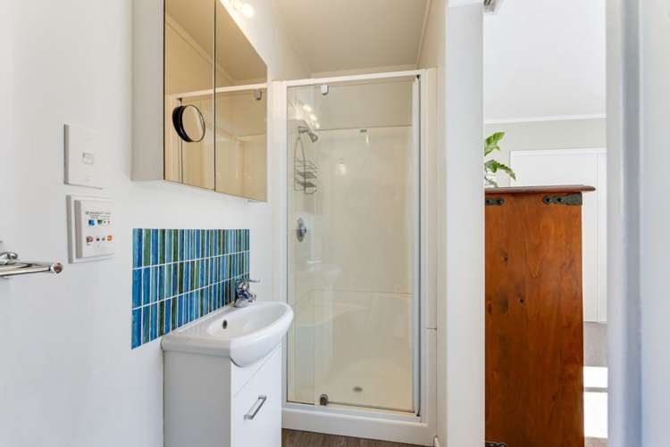 40 Aldinga Avenue Stoke_15