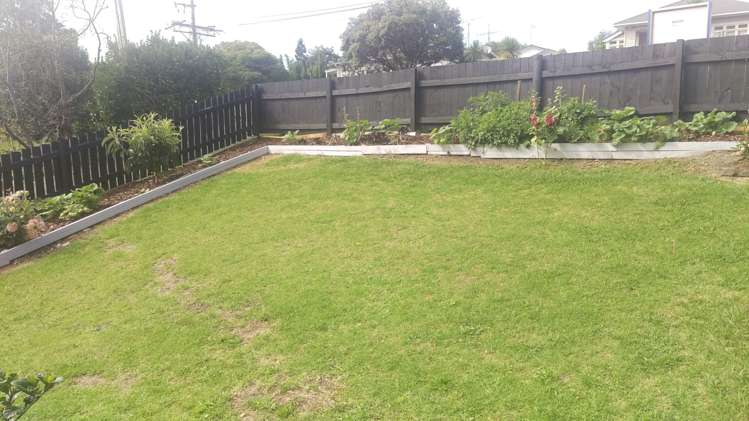 36 Clayburn Road Glen Eden_15