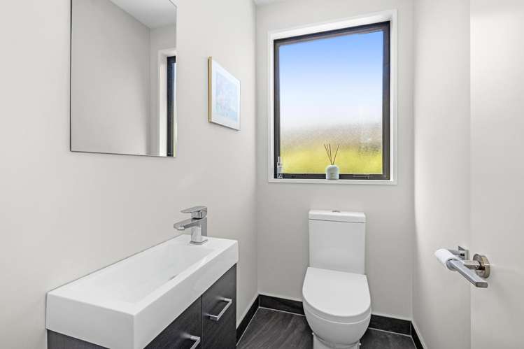 22 Bronco Drive Aidanfield_12