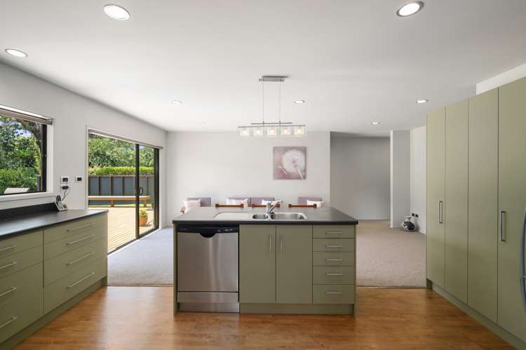 8 Caulfield Place Pukehangi_18