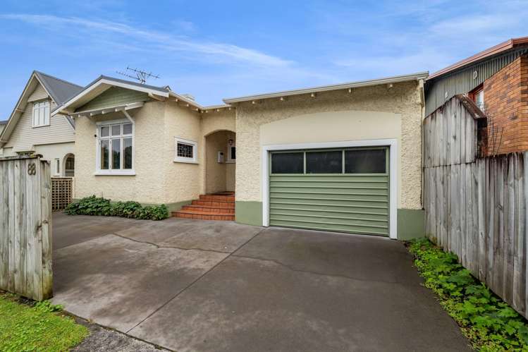 88 Vivian Street New Plymouth_16