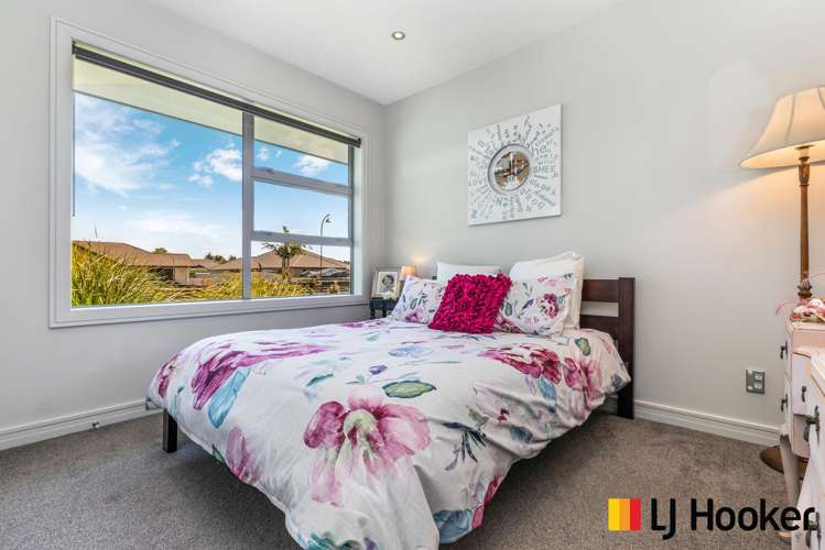 8 Searle Drive Patumahoe_12