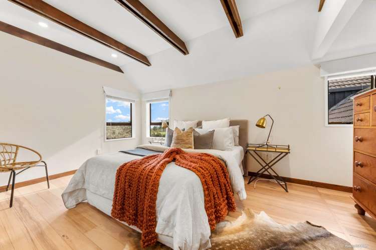 212 Ara-Kotinga Whitford_24