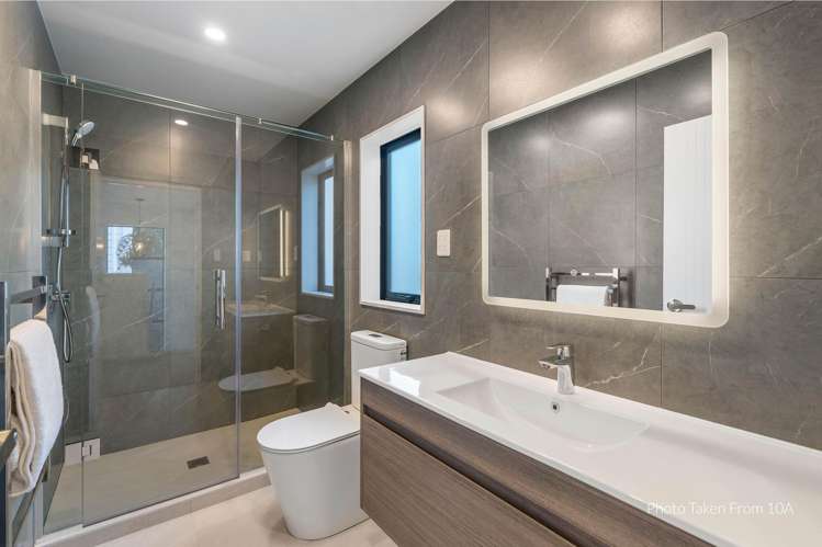 10c Egret Court Unsworth Heights_12