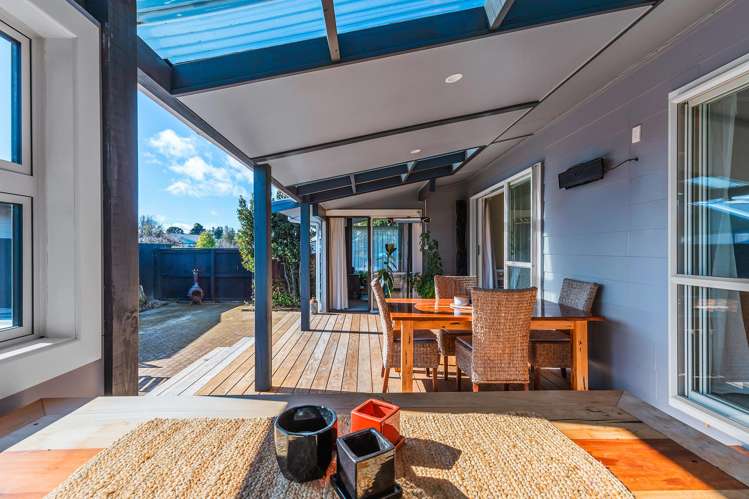 8 Simkin Street Taupo_14