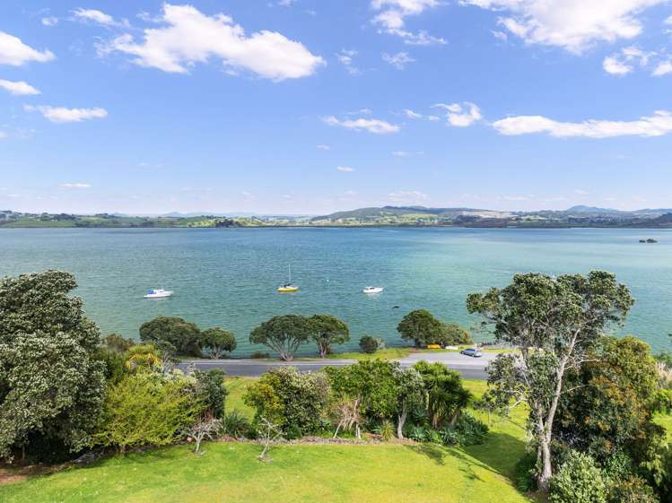 1 Munro Street Onerahi_24