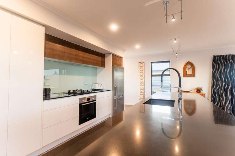 21 Greenfield Place Twizel_6