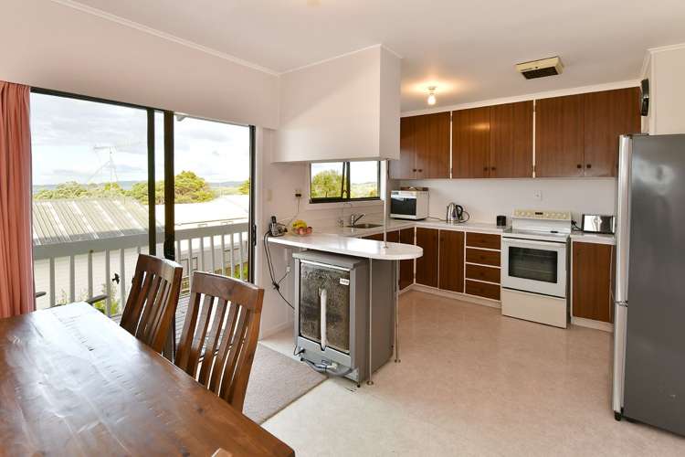 22 Alexander Road Algies Bay_11