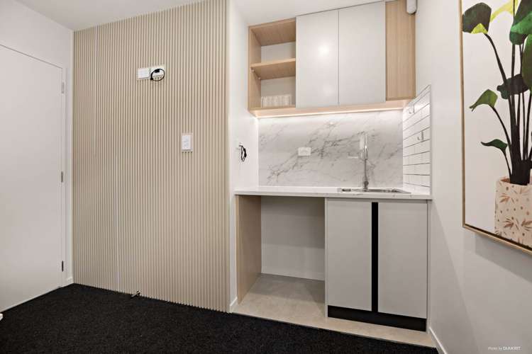 9/35 Centreway Road Orewa_9