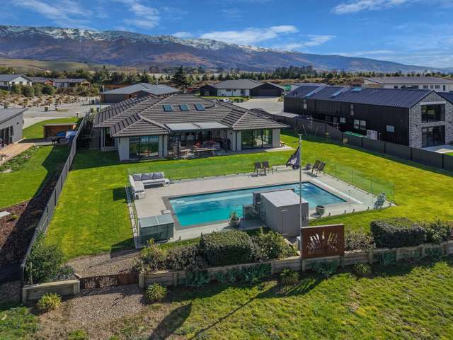 Ultimate Family Living in Pisa Moorings