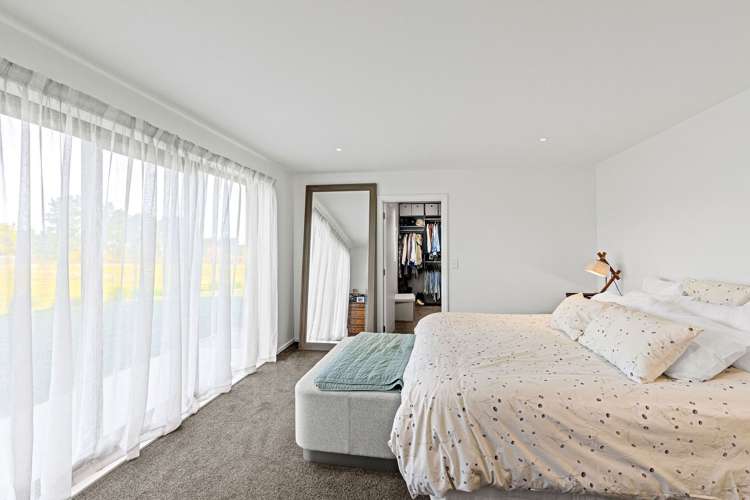 71 Davis Road Cust_11