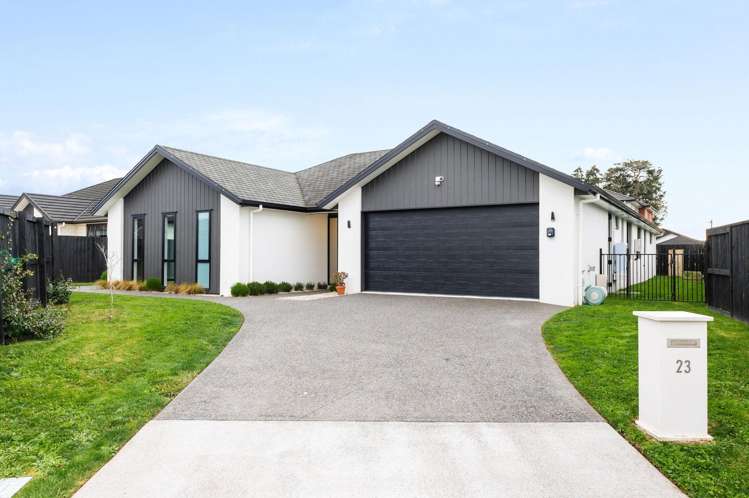 23 Sydney Place Flagstaff_39