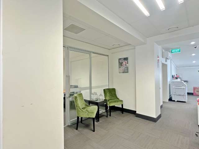 Unit 1/452 Lake Road Takapuna_2