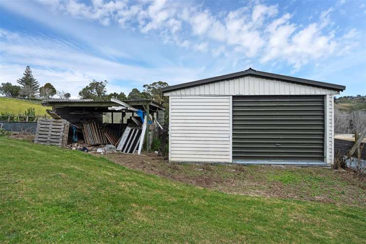 375 Whitford Road Whitford_28