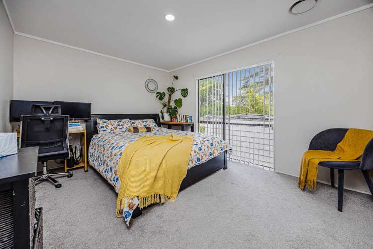 11 Peguero Place Totara Heights_9