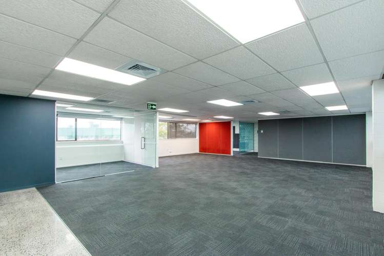 Office 1/84-90 Mokoia Road Birkenhead_3