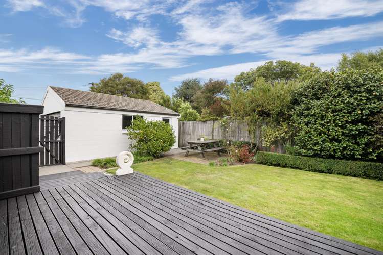 1/51 Sturrocks Road Redwood_15