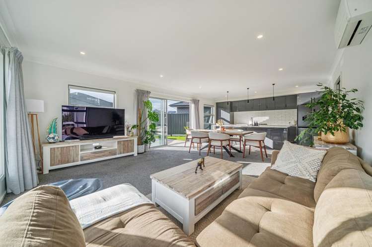 24 Fenwick Crescent Wallaceville_8