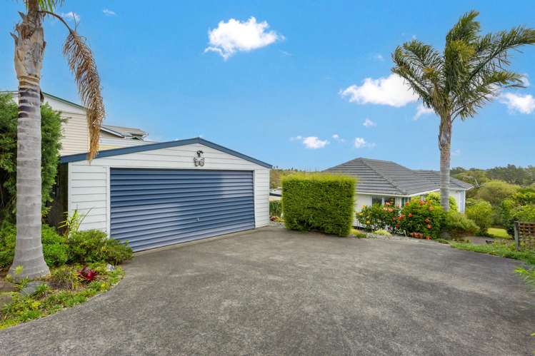 27 Shakespear Road Army Bay_26