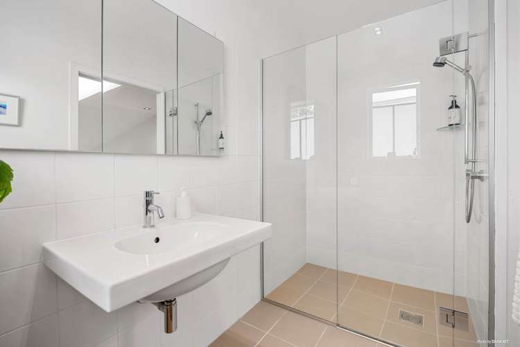 9 Warwick Avenue Westmere_6