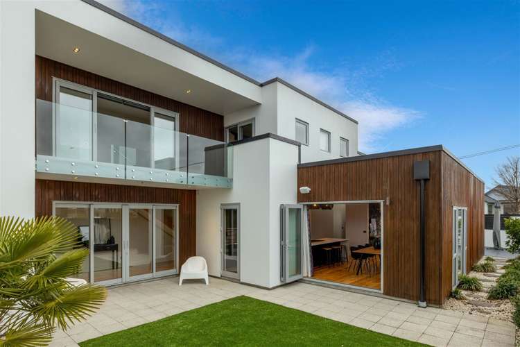 82 Burwood Road Burwood_26